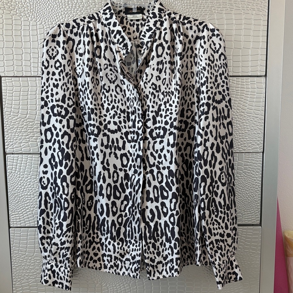 Les Copains 100% silk Black and White Animal Print Button-Down Shirt